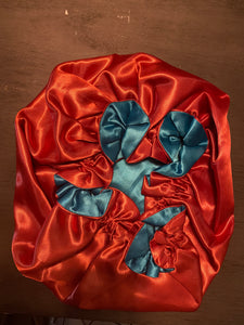 REVERSIBLE SILK BONNETS