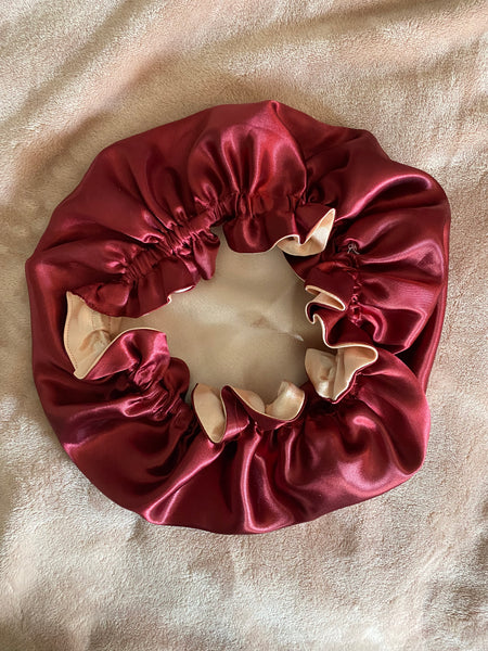 REVERSIBLE SILK BONNET